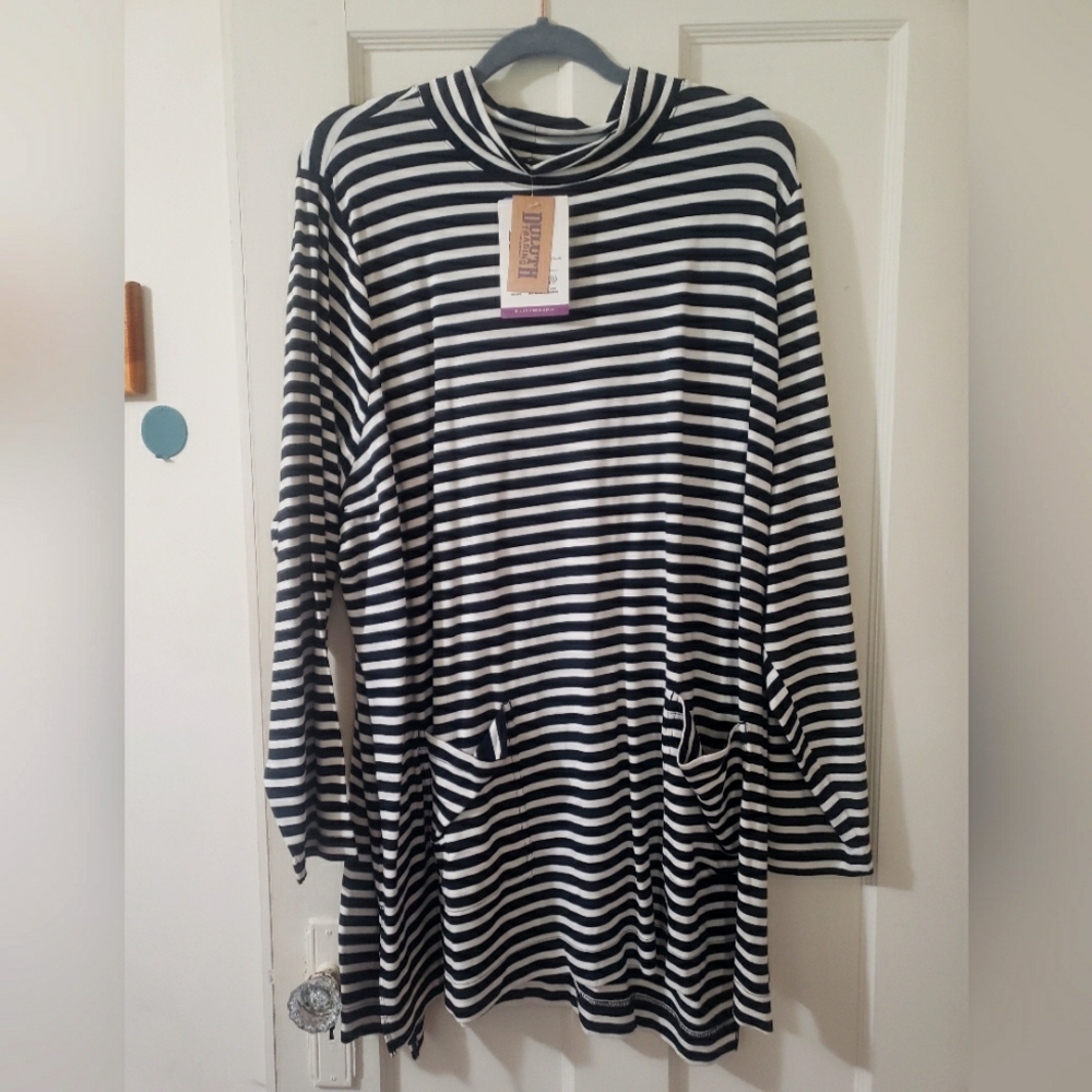 Duluth Trading Co Mockneck Long Sleeve Shirt